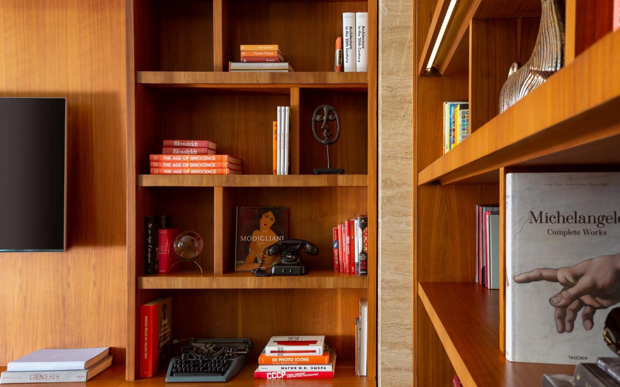 เชอราตัน บาคุ อินทูริสต์ Hotel บากู ภายนอก รูปภาพ A bookcase