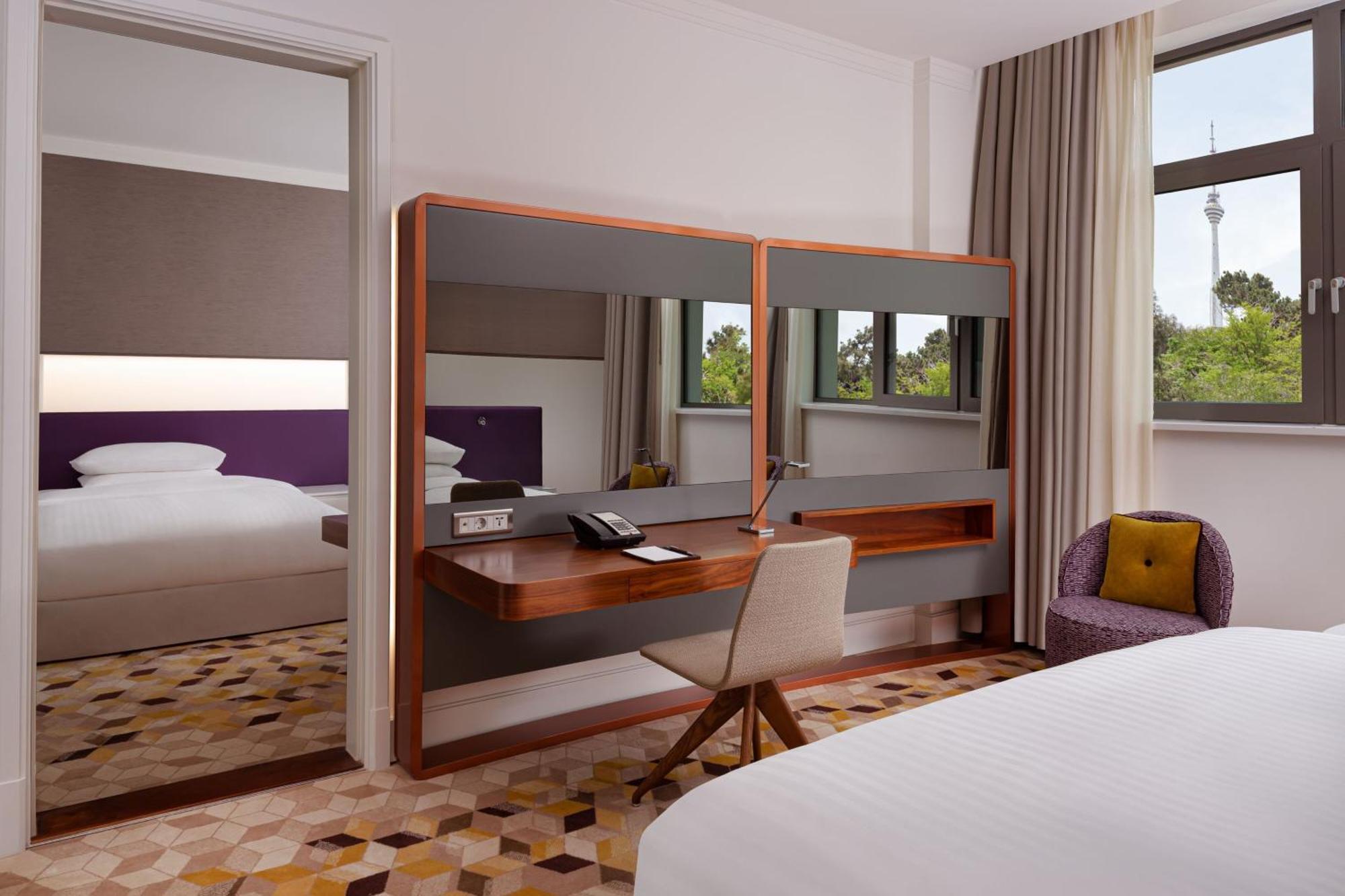 เชอราตัน บาคุ อินทูริสต์ Hotel บากู ภายนอก รูปภาพ A room at the hotel