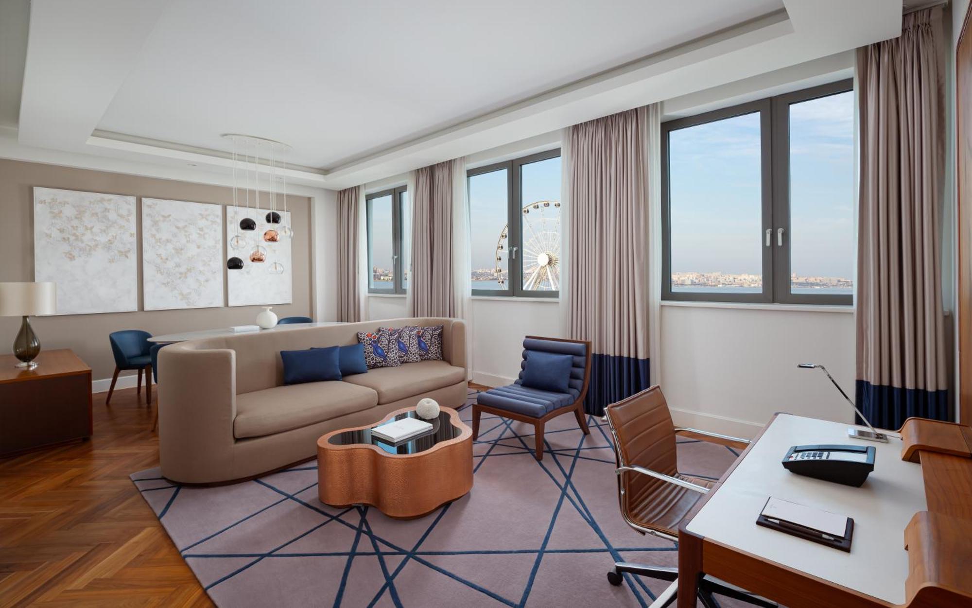 เชอราตัน บาคุ อินทูริสต์ Hotel บากู ภายนอก รูปภาพ A living room at the hotel